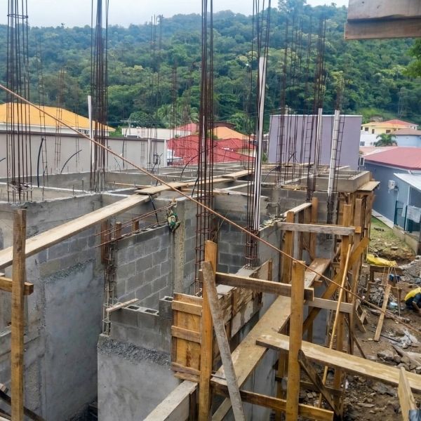 Proyecto Residencial Dos Niveles